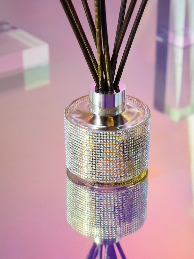 Iced Berry 100ml Fragranced 100ml Reed Diffuser - Image 2 of 4 Iced Berry 100ml Fragranced 100ml Reed Diffuser - Image 2 of 4
