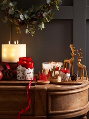 Red Festive Spice Fragranced Christmas Light Up LED Candle - Image 3 of 4