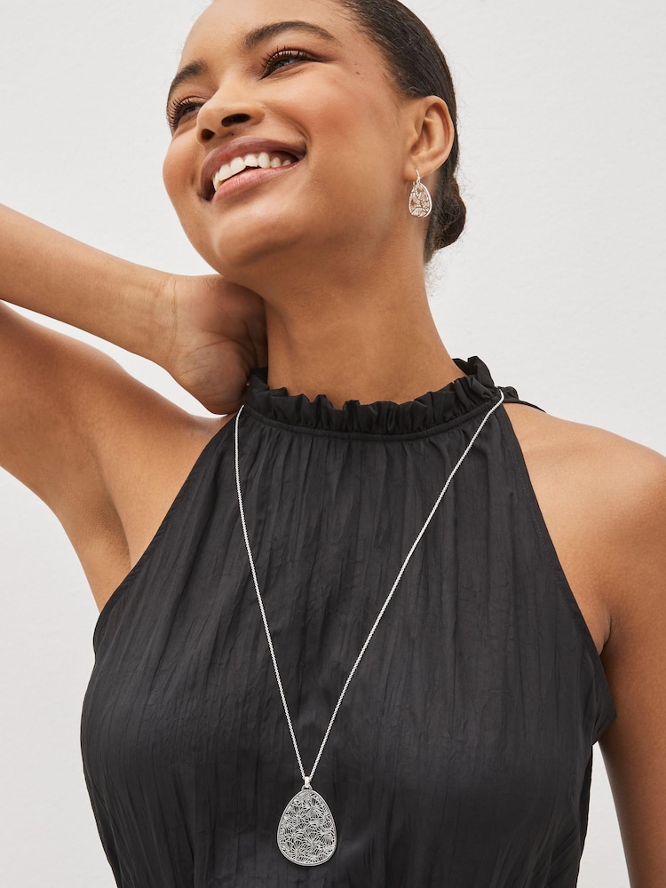 Silver Tone Filagree Floral Pendant Necklace - Image 1 of 4 Silver Tone Filagree Floral Pendant Necklace - Image 1 of 4