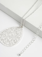 Silver Tone Filagree Floral Pendant Necklace - Image 4 of 4