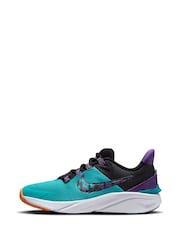 Nike Green Youth Star Runner 4 Trainers - Image 2 of 12