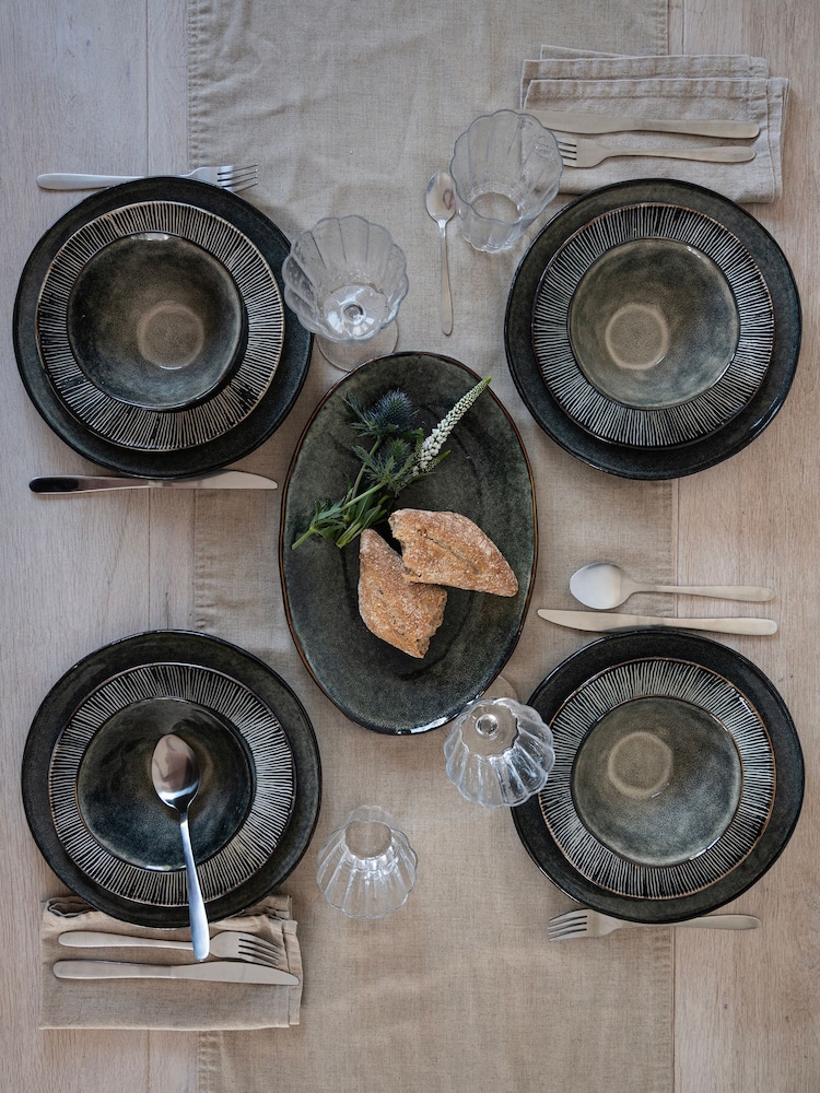 Dutch Rose Green Set of 4 Dinner Plates 12 Piece Set - Image 1 of 4 Dutch Rose Green Set of 4 Dinner Plates 12 Piece Set - Image 1 of 4