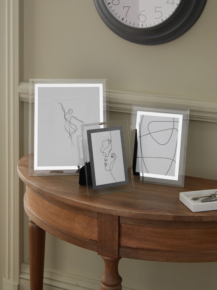 Silver Smoke Glass Photo Frame - Image 2 of 5