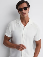 Reiss Ecru Vitus Slim Fit Cuban Collar Ribbed Polo - Image 3 of 4