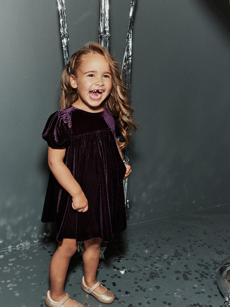 Purple Velvet Puff Sleeve Party Dress (3mths-10yrs) - Image 2 of 7 Purple Velvet Puff Sleeve Party Dress (3mths-10yrs) - Image 2 of 7