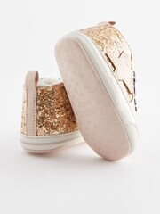 ذهبي - Glitter High Top Baby Trainers (0-24mths) - صورة 4 من 5
