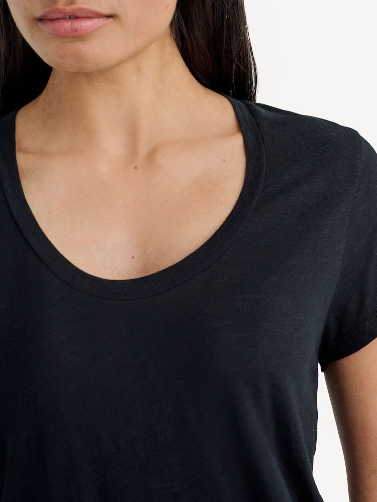 American Vintage Short Sleeve Scoop Neck T-Shirt - Image 4 of 5