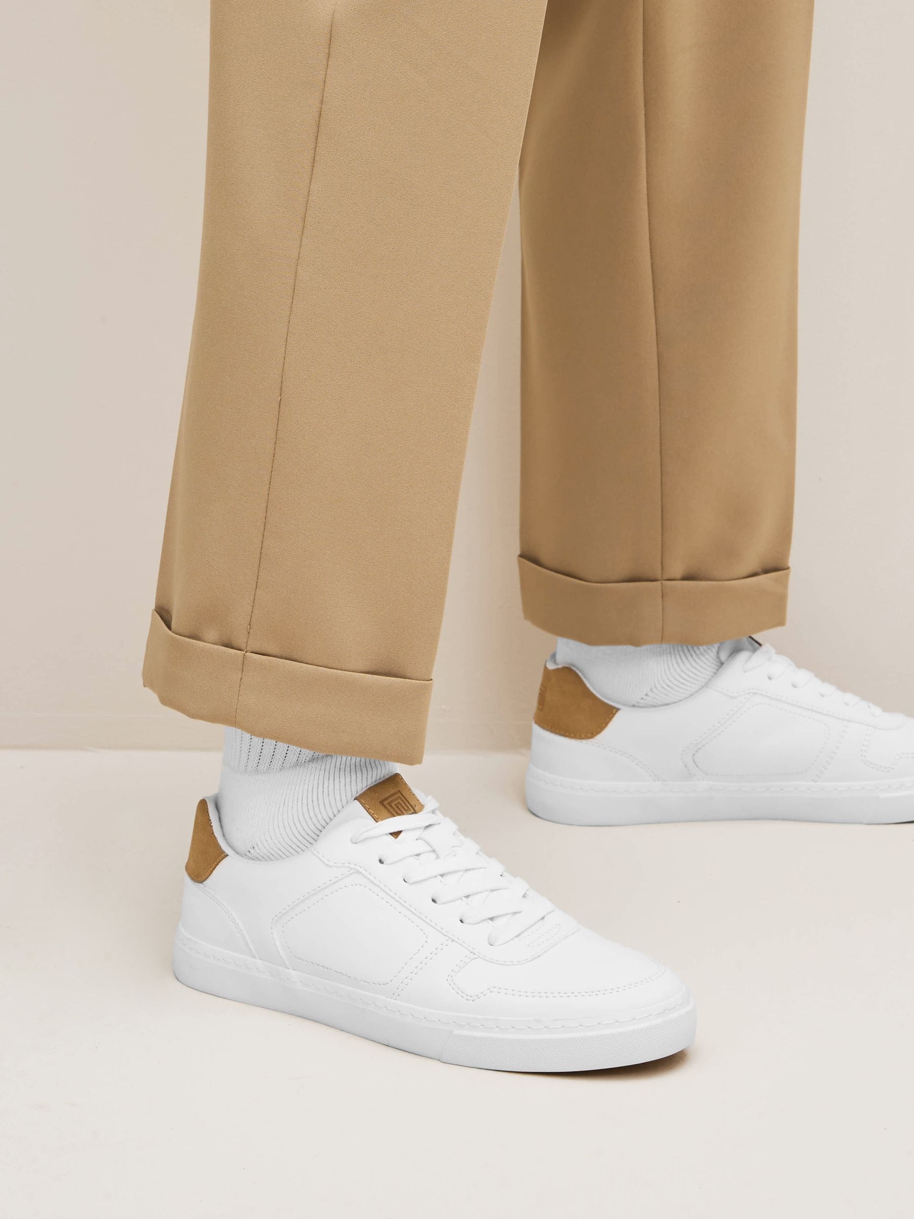 Scarpe ginnastica pizzo bianco outlet