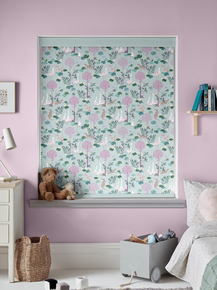 Sara Miller Blue Riverbank Tales Made to Measure Roller Blinds - Image 2 of 6