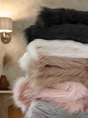 Ivory White Long Faux Fur Throw - Image 3 of 3