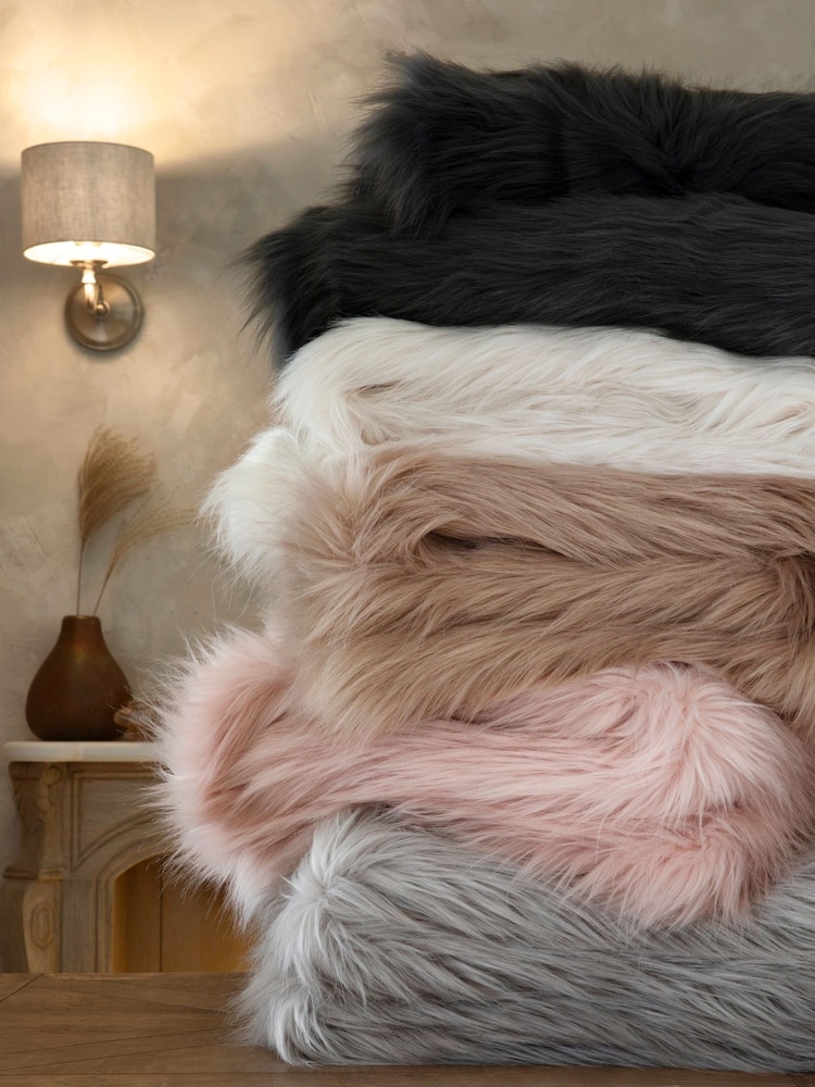 Mink Brown Long Faux Fur Throw - Image 3 of 3