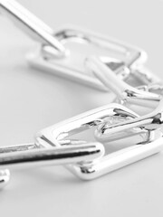 Silver Tone Rectangular Link Chunky Chain Bracelet - Image 4 of 4