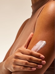 Bath & Body Works Gingham Fresh Ultimate Hydration Body Cream 226g - Image 4 of 4