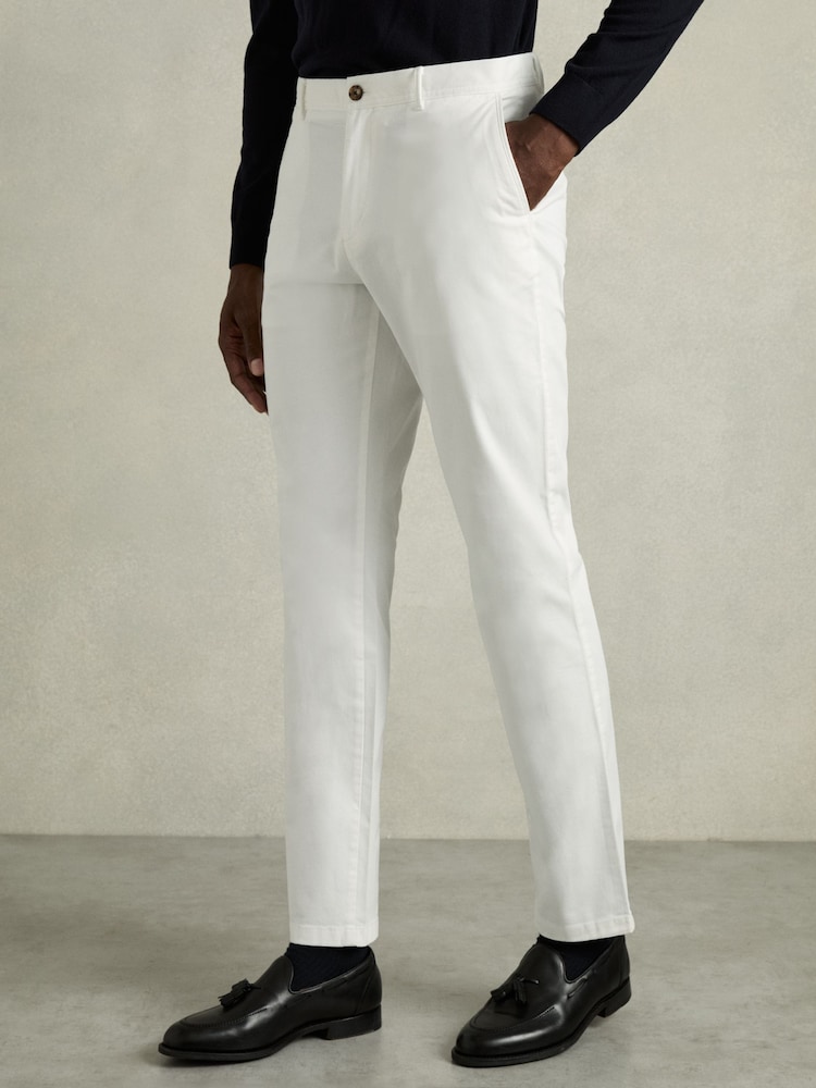 Reiss White Pitch Slim Fit Washed Cotton Blend Chinos - Image 3 of 6