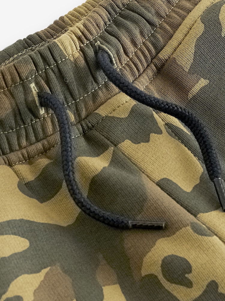 Green Camo Regular Fit Basic Shorts (3-16yrs) - Image 3 of 3