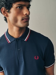 Темно-синий/белый/красный - Рубашка поло с контрастной отделкой Fred Perry - Image 3 of 4