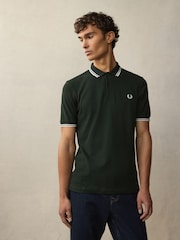 Зеленый/белый - Рубашка поло с контрастной отделкой Fred Perry - Image 1 of 5