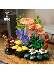 LEGO Botanicals Woodland Mushrooms 11505 - Image 5 of 8