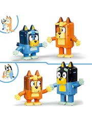 LEGO Bluey Brick-Built Bluey Family 11217 - Image 5 of 8