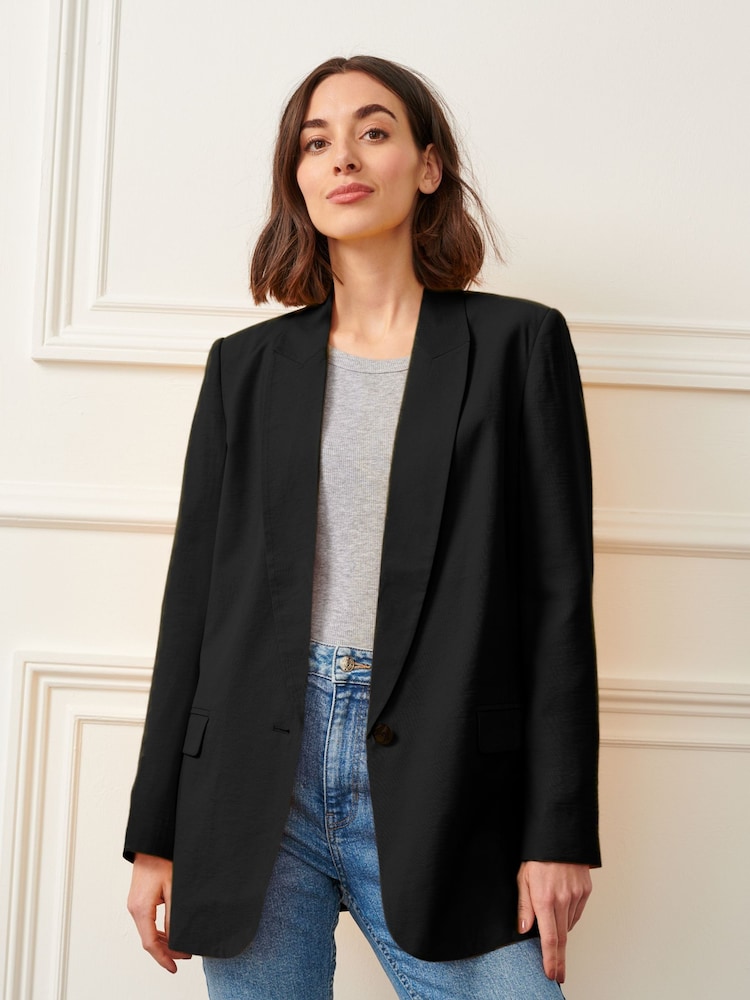Black Relaxed Fit Single Breasted Blazer - Image 1 of 5 Black Relaxed Fit Single Breasted Blazer - Image 1 of 5