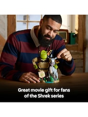 LEGO Shrek, Donkey & Puss in Boots Figure Kit 72423 - Image 5 of 8