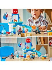 LEGO Team Spidey Webquarters 10464 - Image 7 of 8