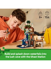 LEGO Minecraft® Ghast Station 21597 - Image 4 of 9