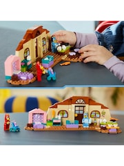 LEGO Bluey School with Rusty and Bluey 11221 - Image 7 of 8