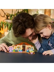 LEGO Bluey School with Rusty and Bluey 11221 - Image 8 of 8