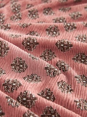 Rosa Kachelmuster - Plissiertes Minikleid mit kurzen Puffärmeln - Bild 7 von 7