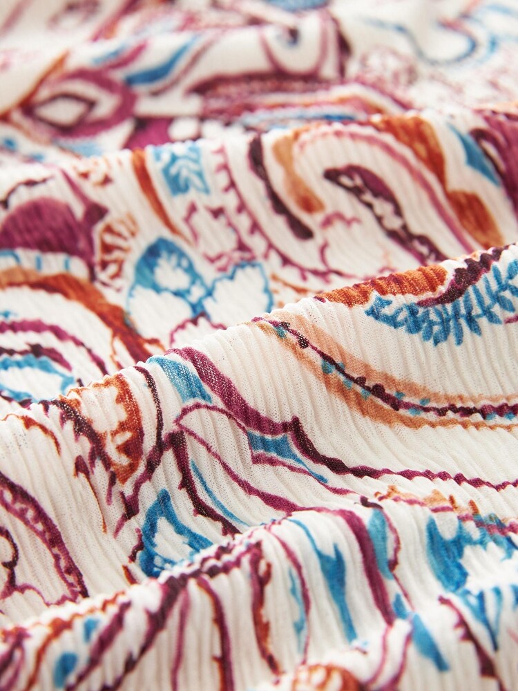 Ecru-Creme/Paisleymuster - Plissiertes Minikleid mit kurzen Puffärmeln - Bild 7 von 7