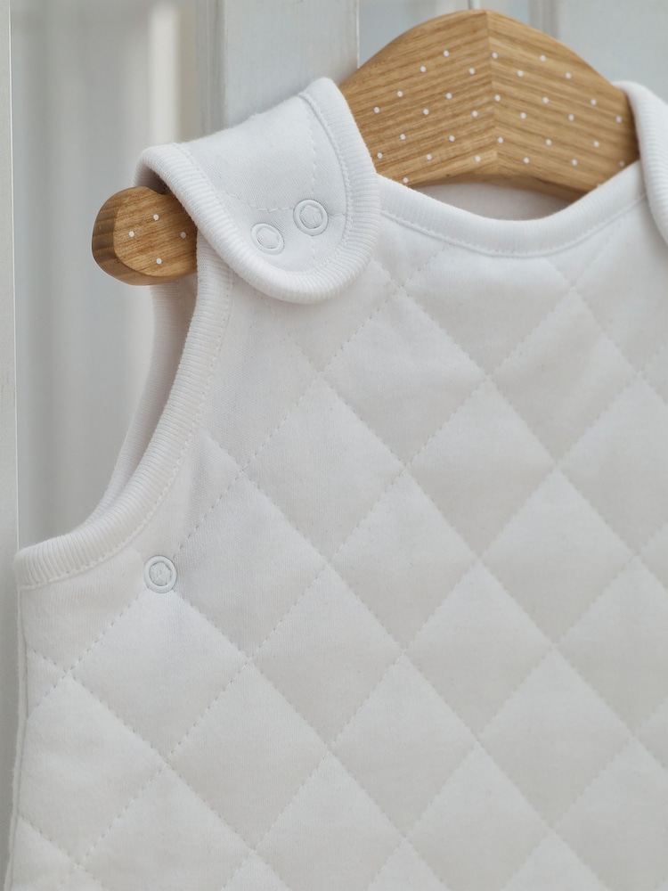 White Quilted 2.5 Tog Baby 100% Cotton Sleep Bag - Image 5 of 7