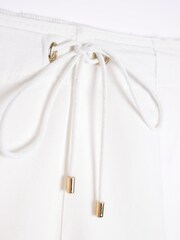 Светло-бежевые шорты из лиоцелла на завязке River Island - Image 6 of 6