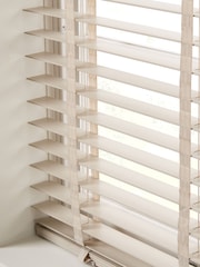 Hampton Stone Natural 50mm Slat Venetian Blinds - Image 3 of 5