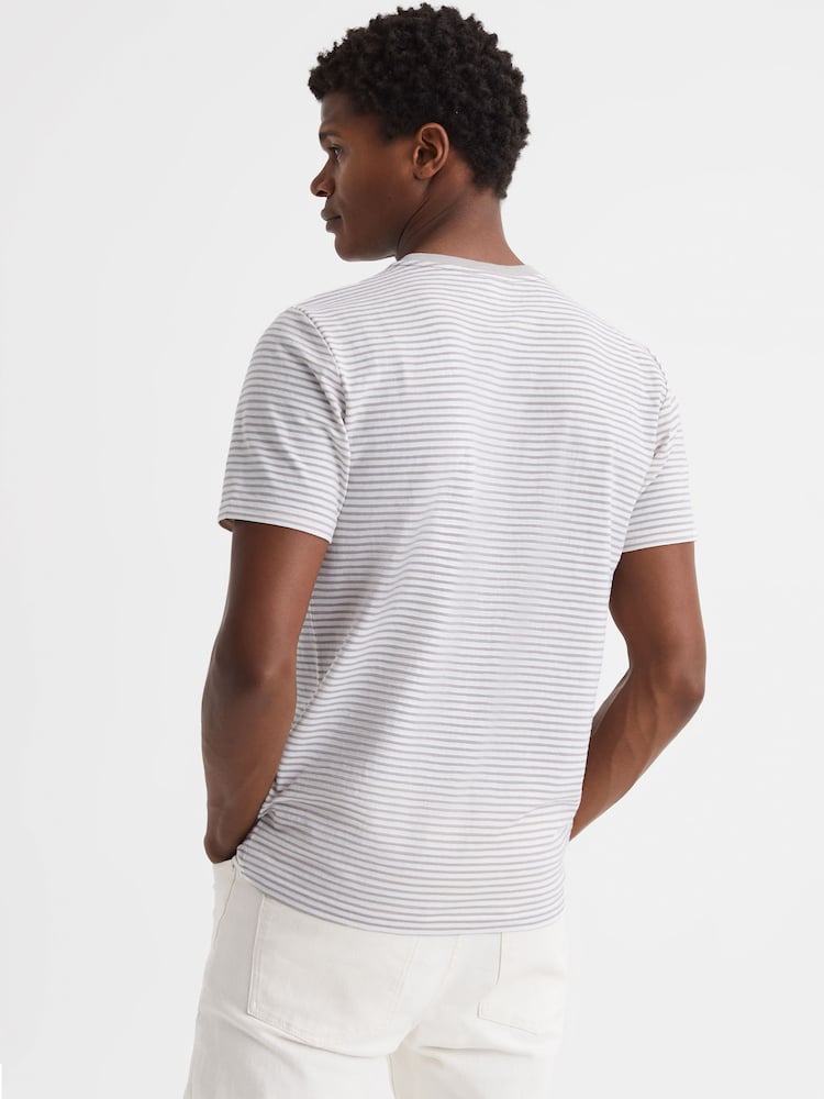 Reiss Oatmeal/White Keats Striped Crew Neck T-Shirt - Image 5 of 5
