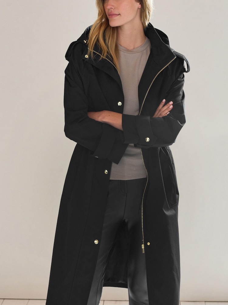 Schwarz - Leichter, spritzwasserfester Parka - Bild 1 von 8 Schwarz - Leichter, spritzwasserfester Parka - Bild 1 von 8