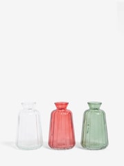 Nina Campbell Set of 3 Clear, Coral And Jade Meadow Embossed Glass Bud Vases - Image 2 of 3