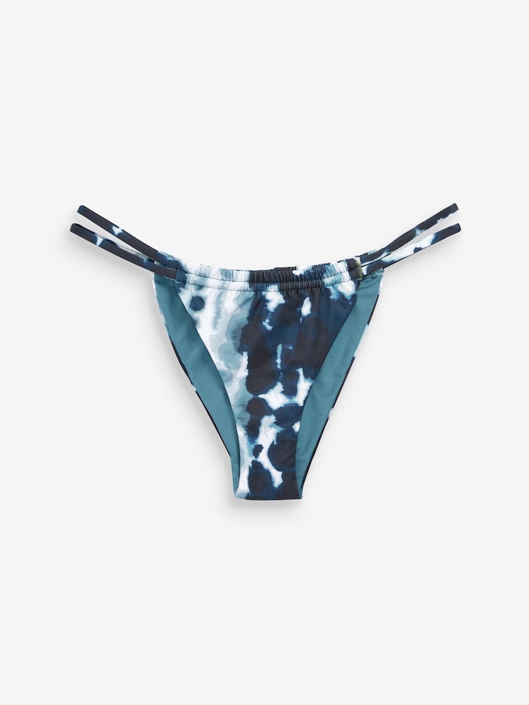 Blau mit Batikmuster - Tanga-Bikinihose mit Raffung - Bild 2 von 5