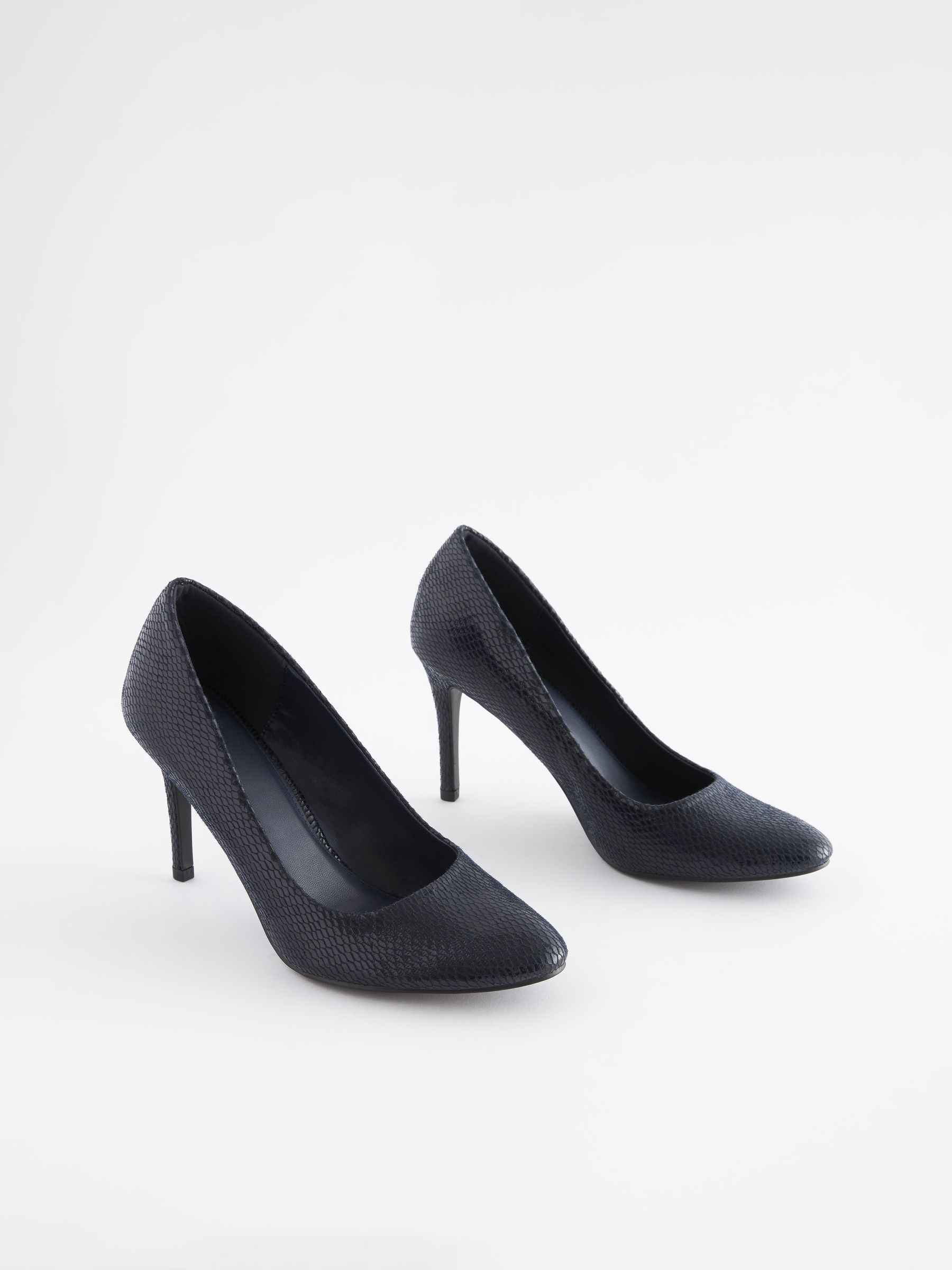 Navy blue wide fit shoes new arrivals