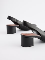črna - Usnjeni široki čevlji s paščkom čez peto nizko peto Forever Comfort® - Slika 7 iz 7