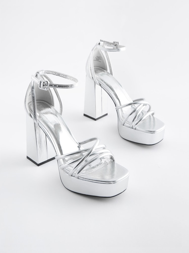 Silber - Forever Comfort® Sandalen mit dicker Sohle und geschlossener Zehenpartie - Bild 2 von 9 Silber - Forever Comfort® Sandalen mit dicker Sohle und geschlossener Zehenpartie - Bild 2 von 9