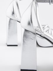Silver Forever Comfort® Platform Closed Back Sandals - Image 9 of 9