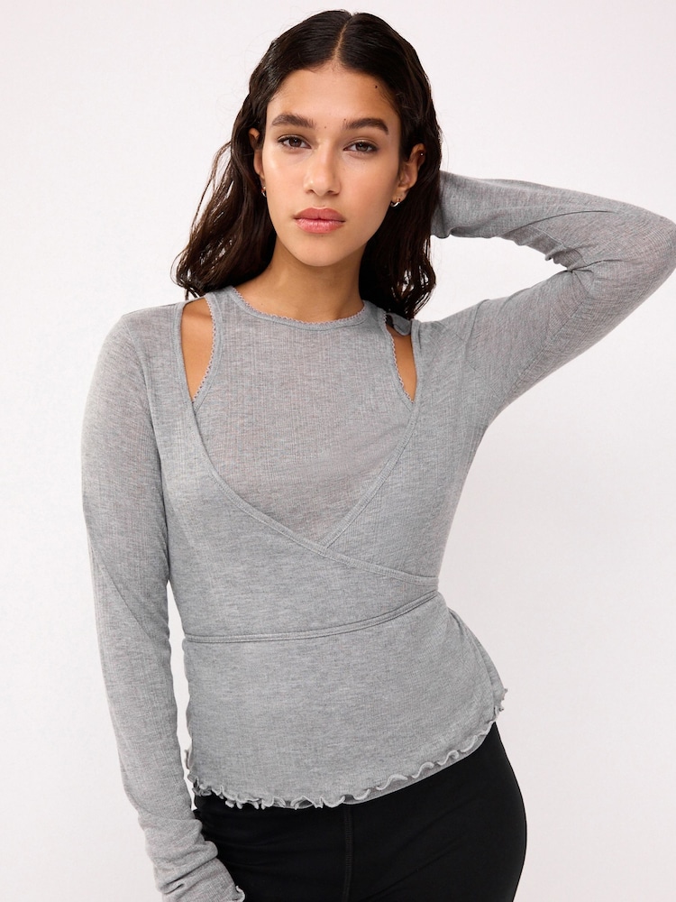 Grå - Dubbla lager wrap topp - Bild 1 av 1 Grå - Dubbla lager wrap topp - Bild 1 av 1