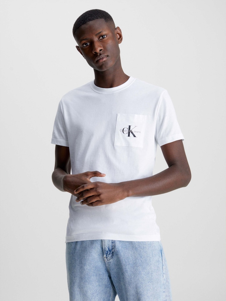 Calvin Klein Jeans Logo Pocket Slim T-Shirt - Image 1 of 6