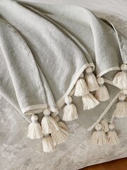 Morris & Co Silver Pure Torshavn Throw - Image 3 of 4