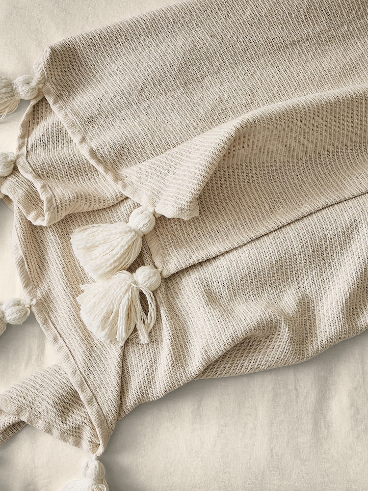 Morris & Co Cream Pure Torshavn Throw - Image 4 of 4
