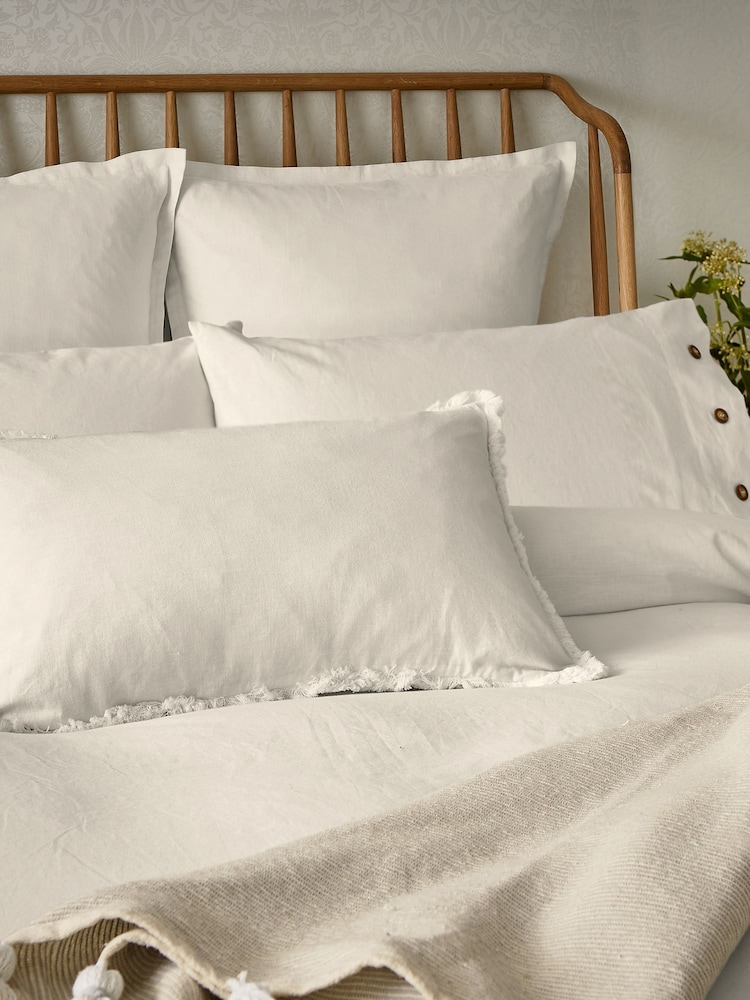 Morris & Co White Pure Linen Cotton Bed Square Pillowcase - Image 2 of 4