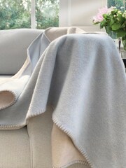 Hug Rug Blue Luxury Wool Throw - Image 2 of 4