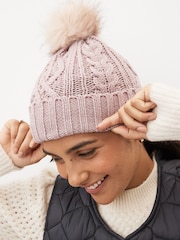 Rosa mit Glitzerdetails - Pudelmütze mit Zopfmuster - Bild 1 von 3