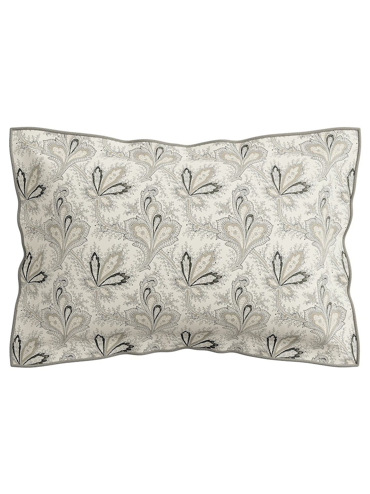 V&A Natural Aarya Oxford Pillowcase - Image 4 of 4